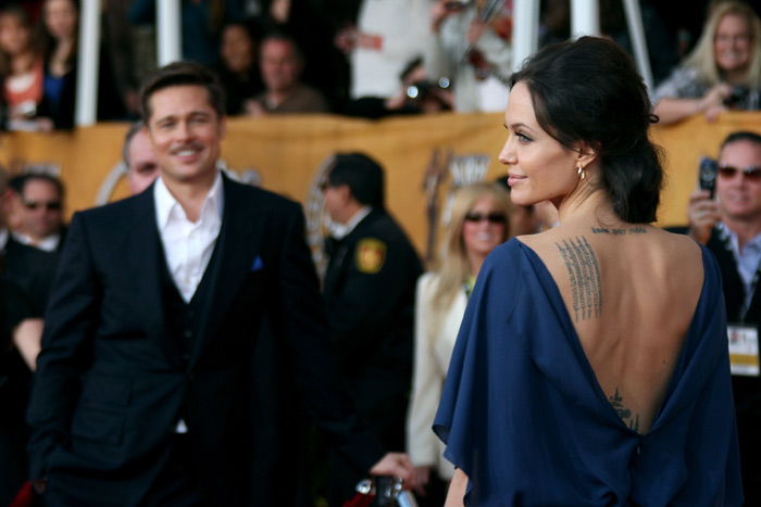 Những chiếc váy 'chấn động' Thế giới của Angelina Jolie, Thời trang, Angelina Jolie, brad pitt, thoi trang, vay dep, eo thon, ngực dep,